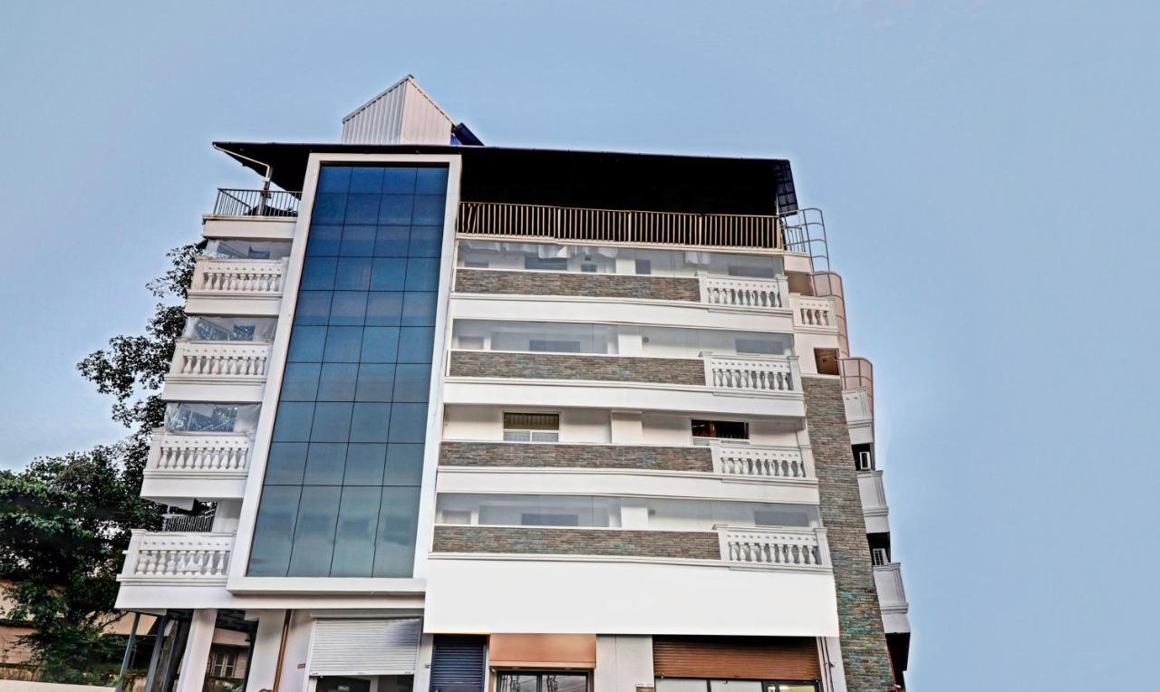 Kochi Itsy Hotels Dew Dreams מראה חיצוני תמונה